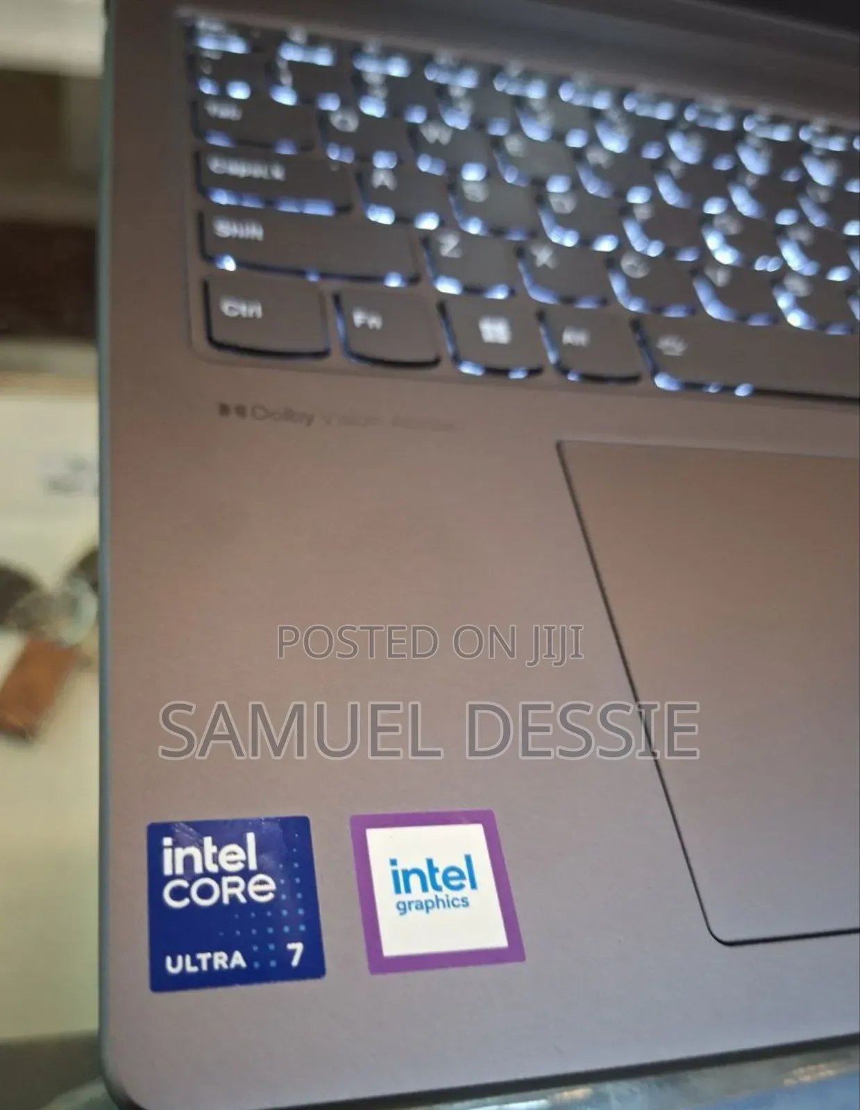 New Laptop Lenovo Yoga 7i 16GB Intel Core Ultra 7 SSD 1T