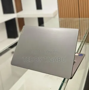 New Laptop Lenovo Ideapad 3 16GB Intel Core I7 SSD 512GB