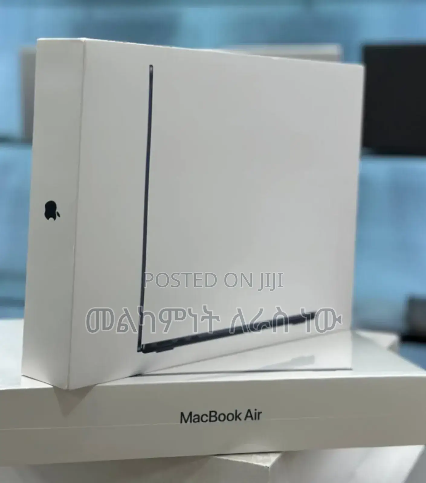 New Laptop Apple MacBook Air 2023 M2 16GB Apple M2 SSD 256GB