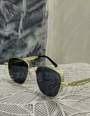 Elegant Glasses for Men