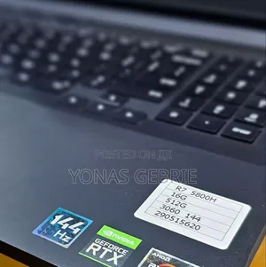 New Laptop 16GB AMD Ryzen 7 SSD 512GB
