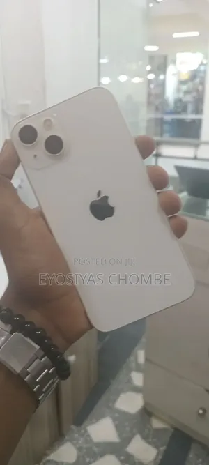 Apple iPhone 13 128 GB White