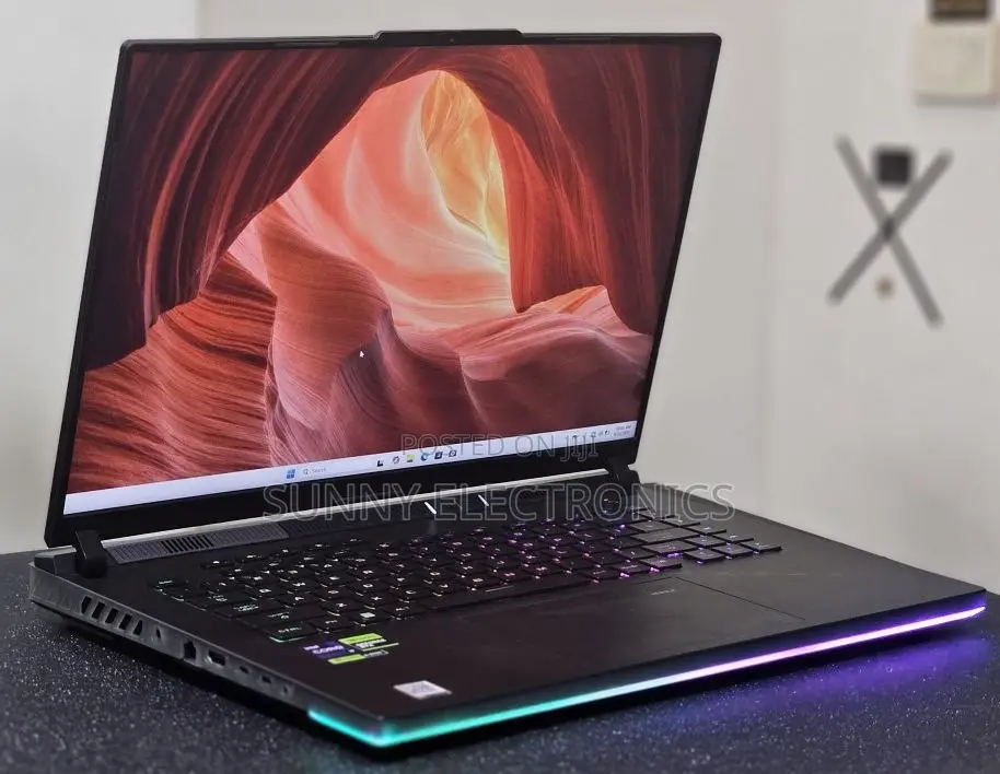 New Laptop Asus ROG Strix G16 G614 32GB Intel Core I9 SSD 1T