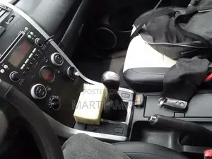 Photo - Suzuki Vitara 2009 White