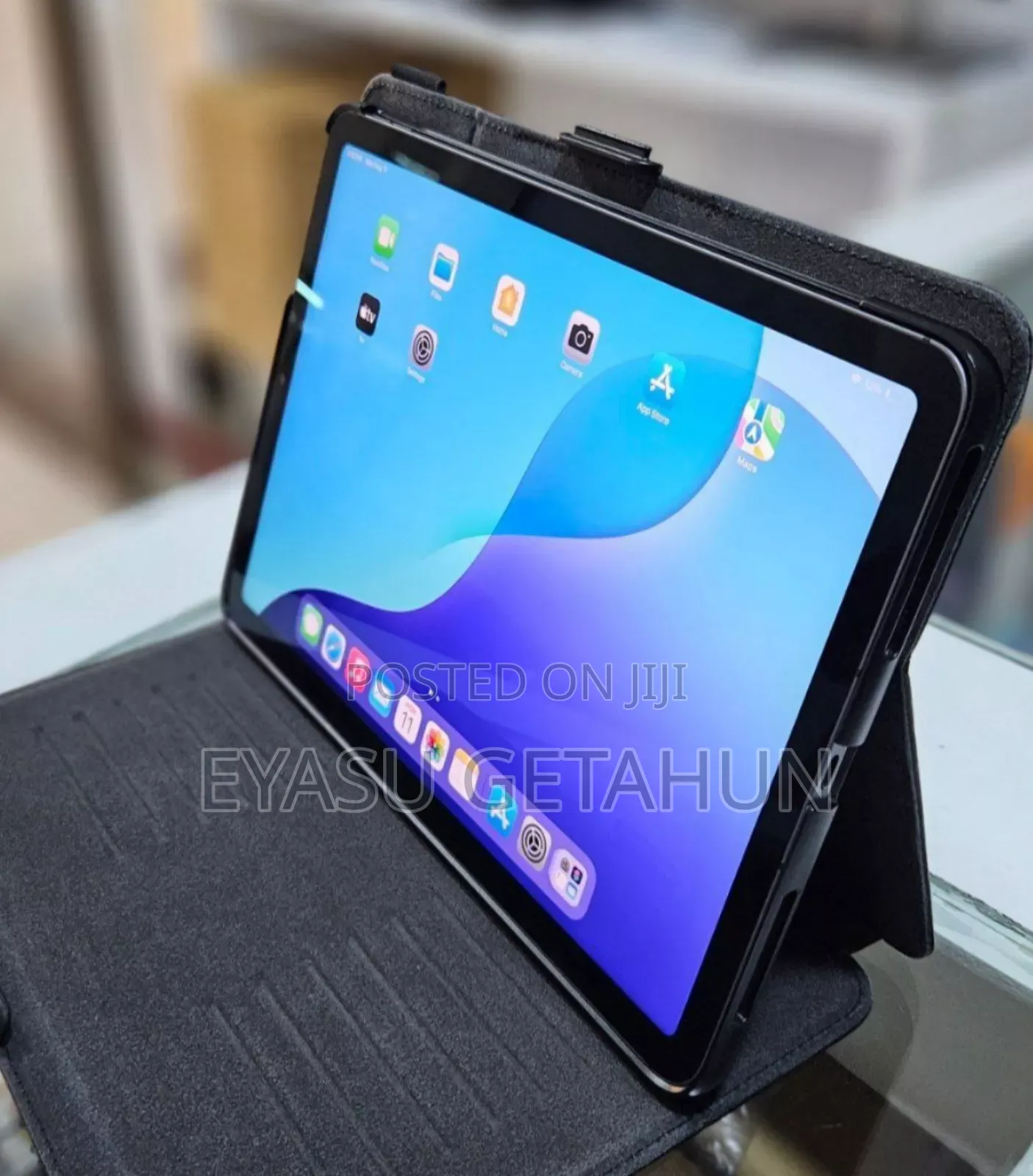 New Apple iPad Air 64 GB