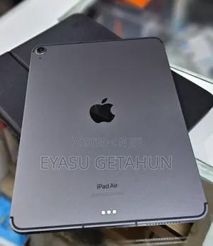 New Apple iPad Air 64 GB