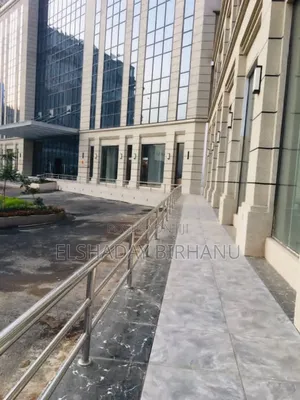 3bdrm Apartment in Tshay Realestate, Yeka for sale