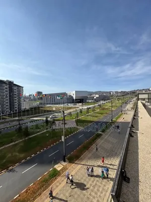 4bdrm Apartment in Tshay Realstate, Yeka for sale