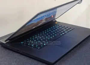 New Laptop Dell 16GB AMD Ryzen 7 SSD 1T