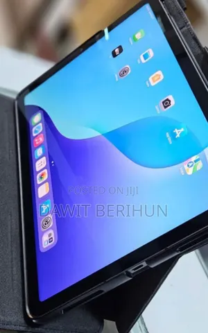 New Apple iPad (2022) 64 GB Silver