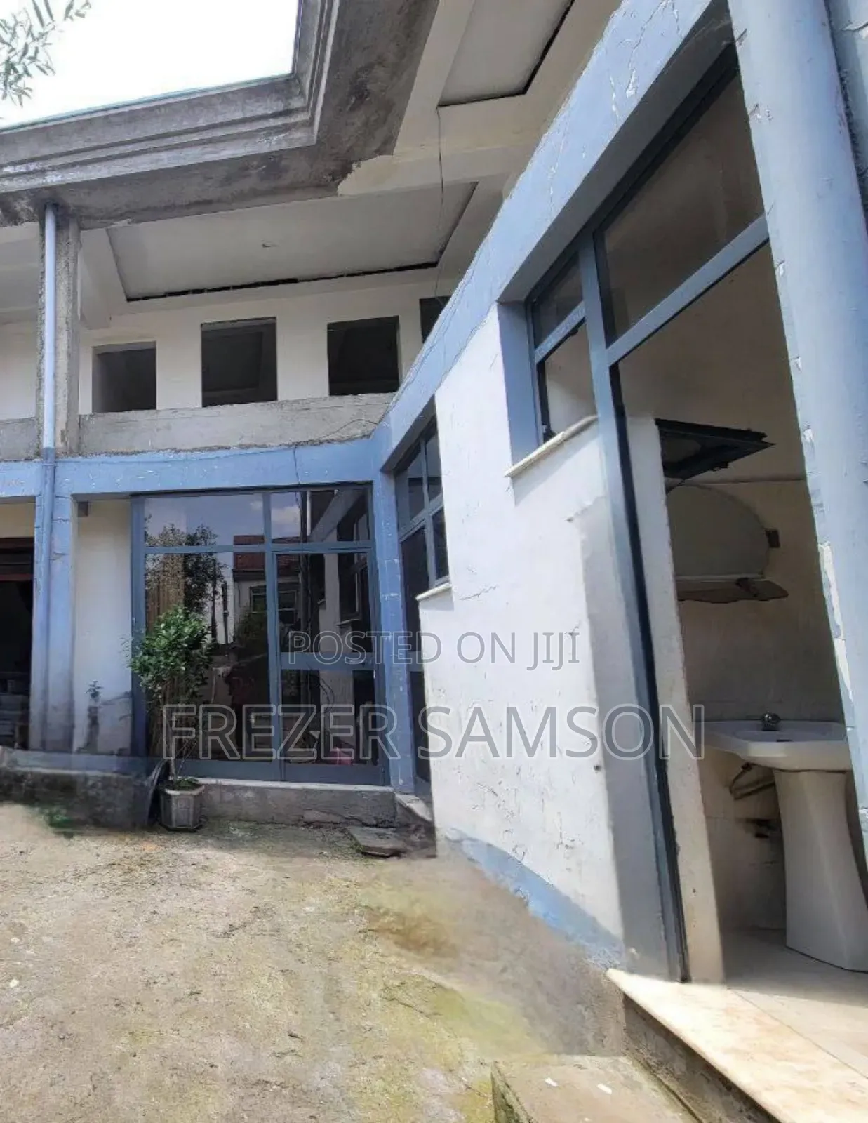 4bdrm Villa in Bole for sale