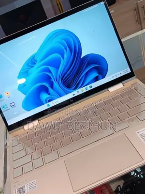 New Laptop HP Envy X360 8GB Intel Core I5 SSD 512GB