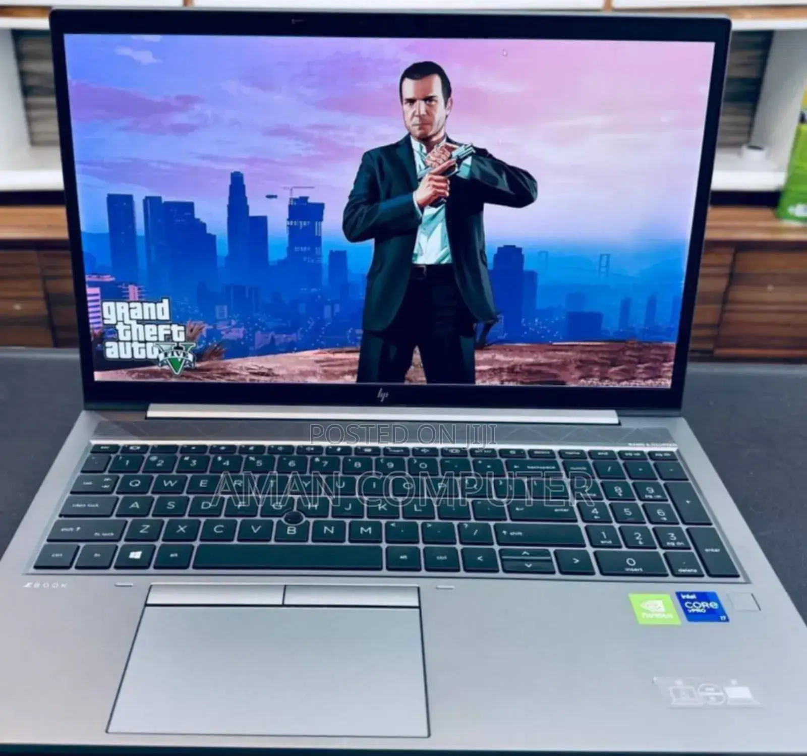 New Laptop HP ZBook Firefly 14 G7 16GB Intel Core I7 SSD 1T
