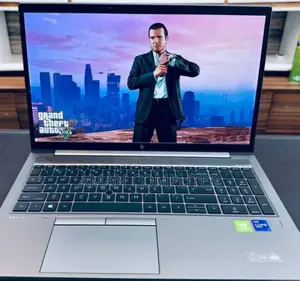 New Laptop HP ZBook Firefly 14 G7 16GB Intel Core I7 SSD 1T