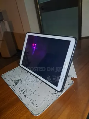 Samsung Galaxy Tab E 8.0 8 GB White