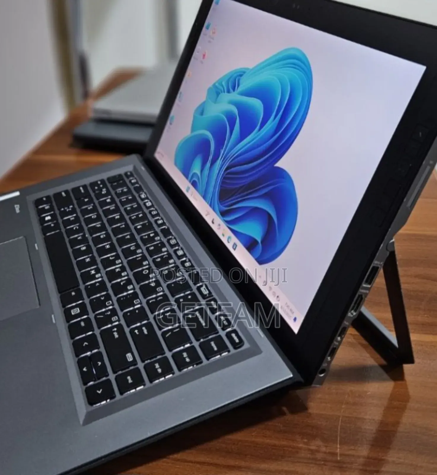 New Laptop HP ZBook X2 32GB Intel Core I7 SSD 512GB