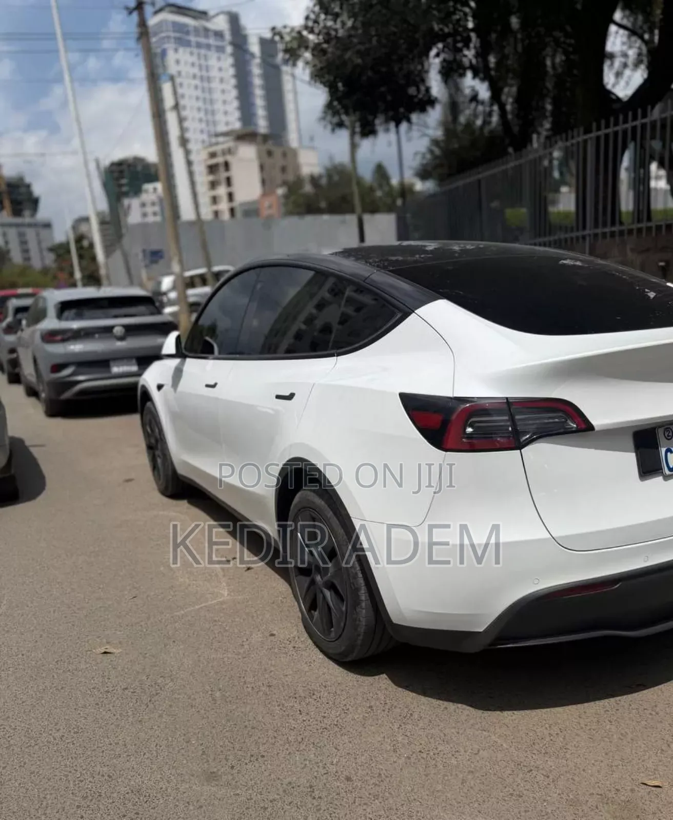Tesla Model Y 2023 White