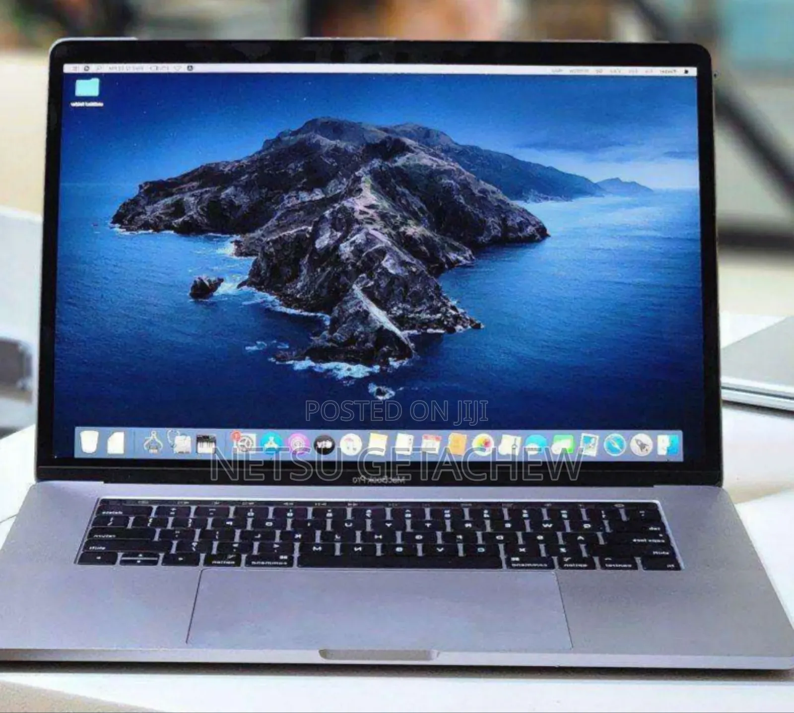 New Laptop Apple MacBook Pro 16GB Intel Core I9 SSD 1T