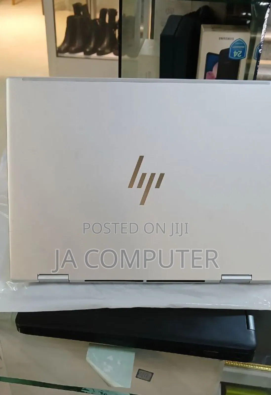 New Laptop HP Envy X360 8GB Intel Core I7 SSD 512GB