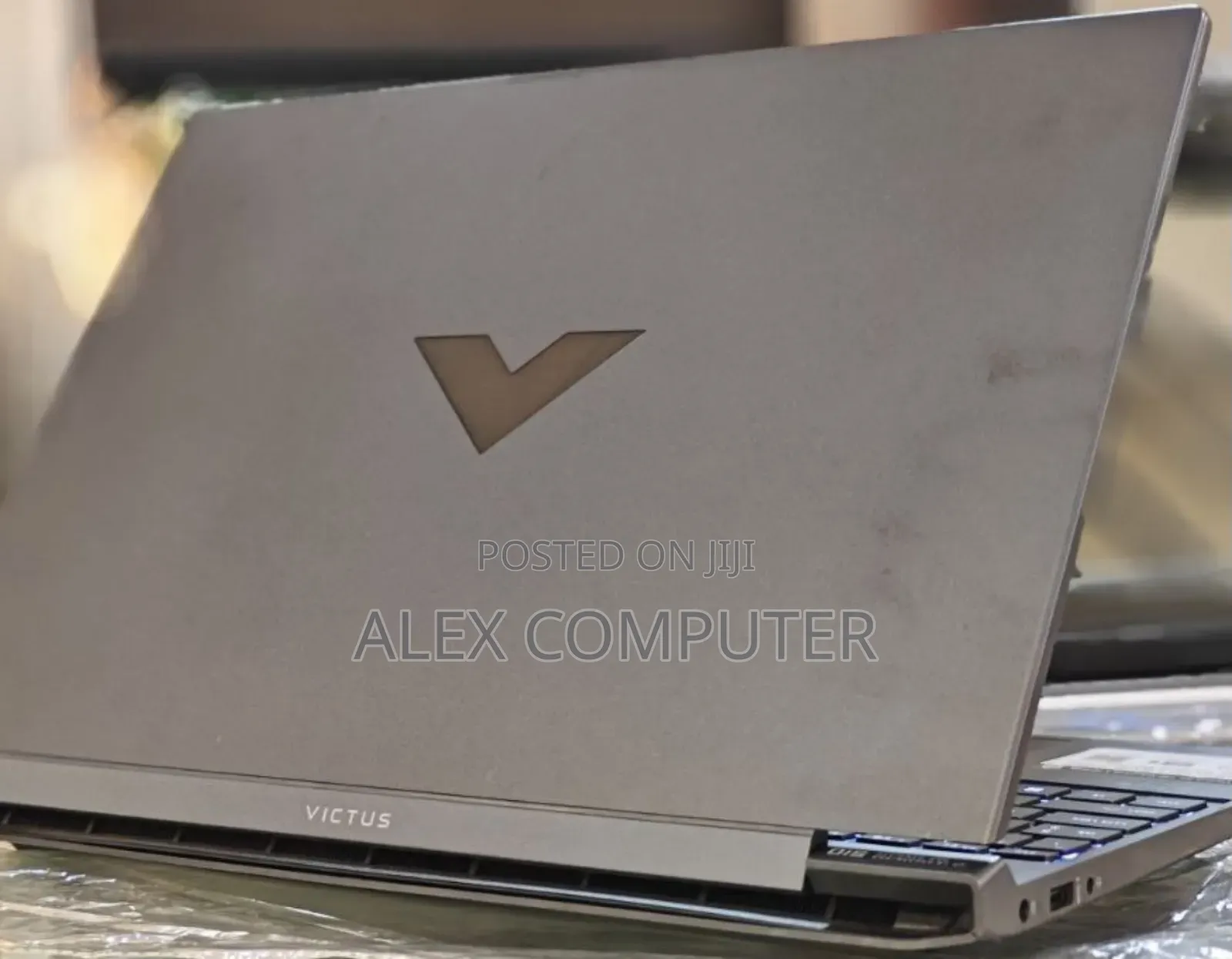 New Laptop HP Victus 15 16GB AMD Ryzen 5 SSD 512GB