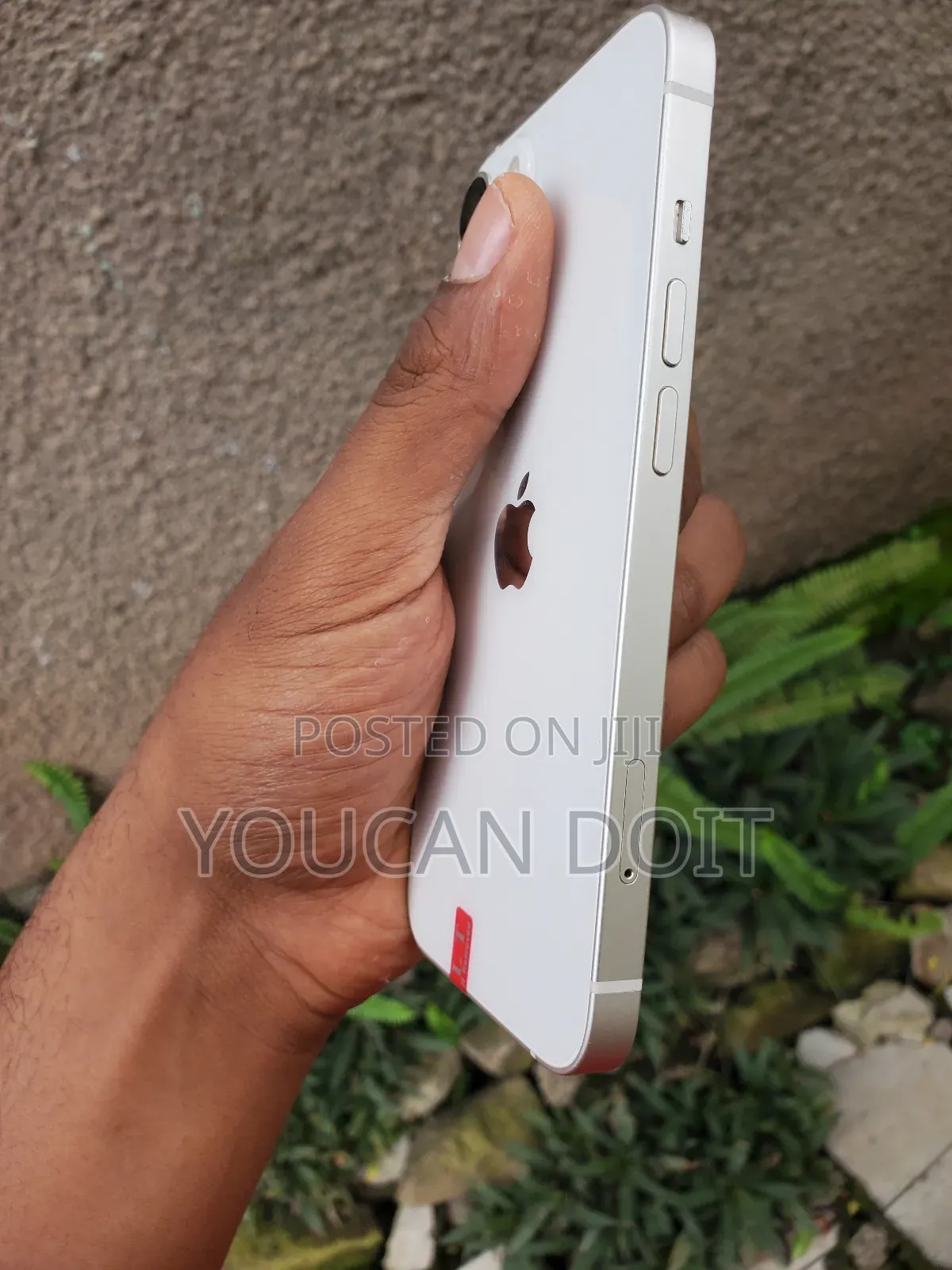 New Apple iPhone 13 128 GB White