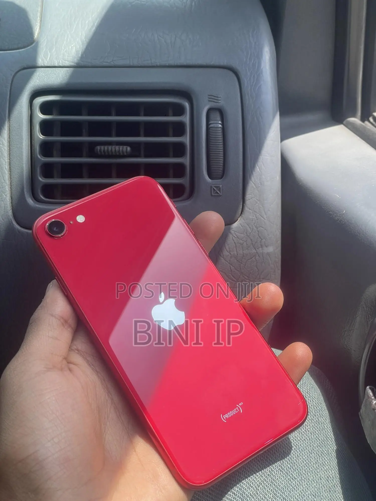 New Apple iPhone 8 64 GB Red