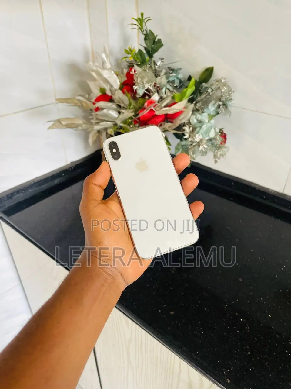 Apple iPhone X 256 GB White