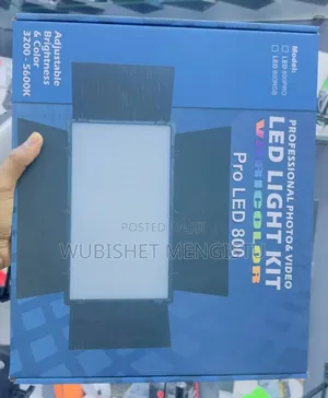 Professional Photo and Video 
Led Light Kit