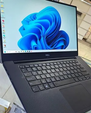 New Laptop Dell Precision 5540 32GB Intel Core I7 SSD 512GB