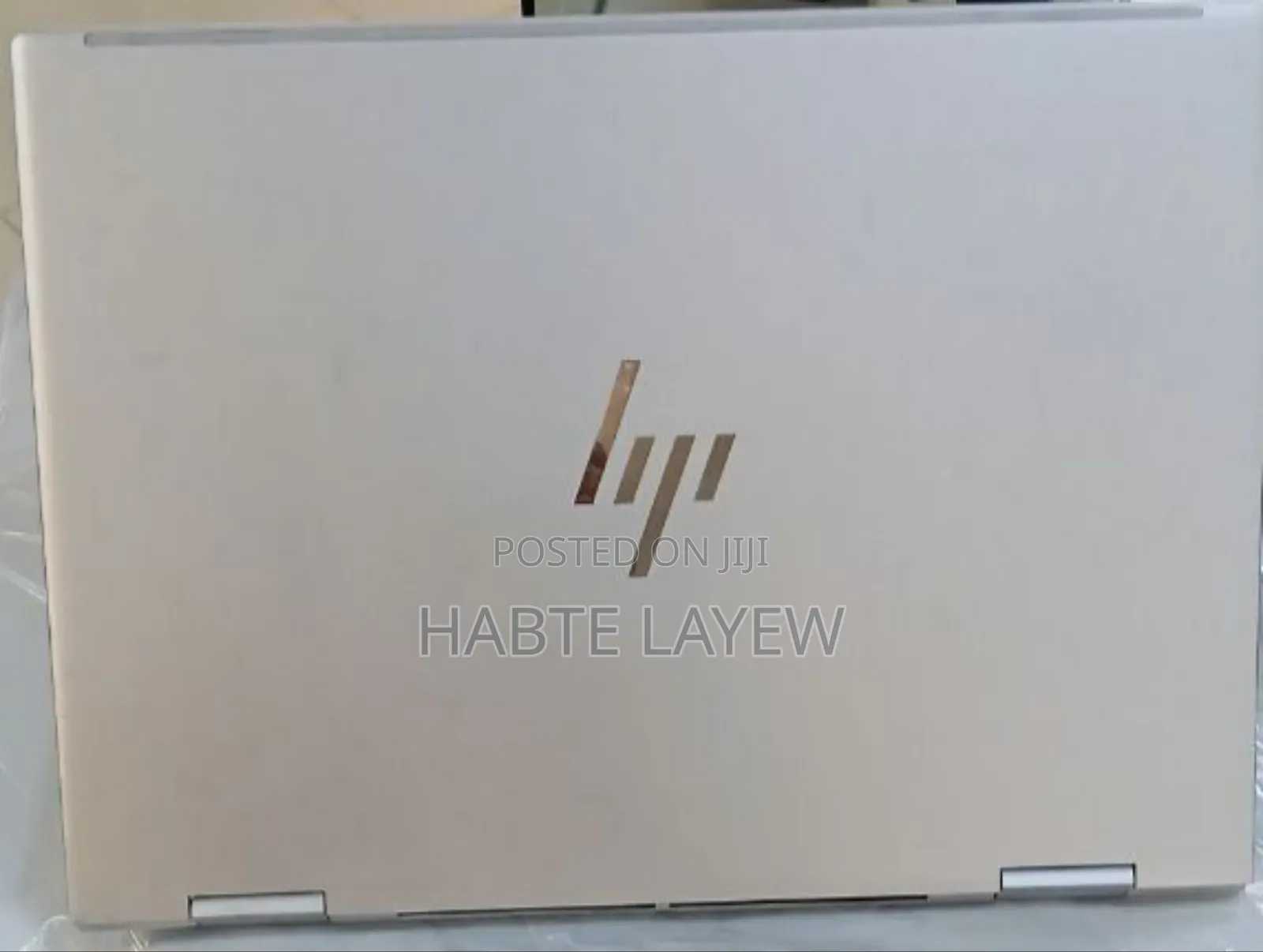 New Laptop HP Envy X360 8GB Intel Core I7 SSD 512GB