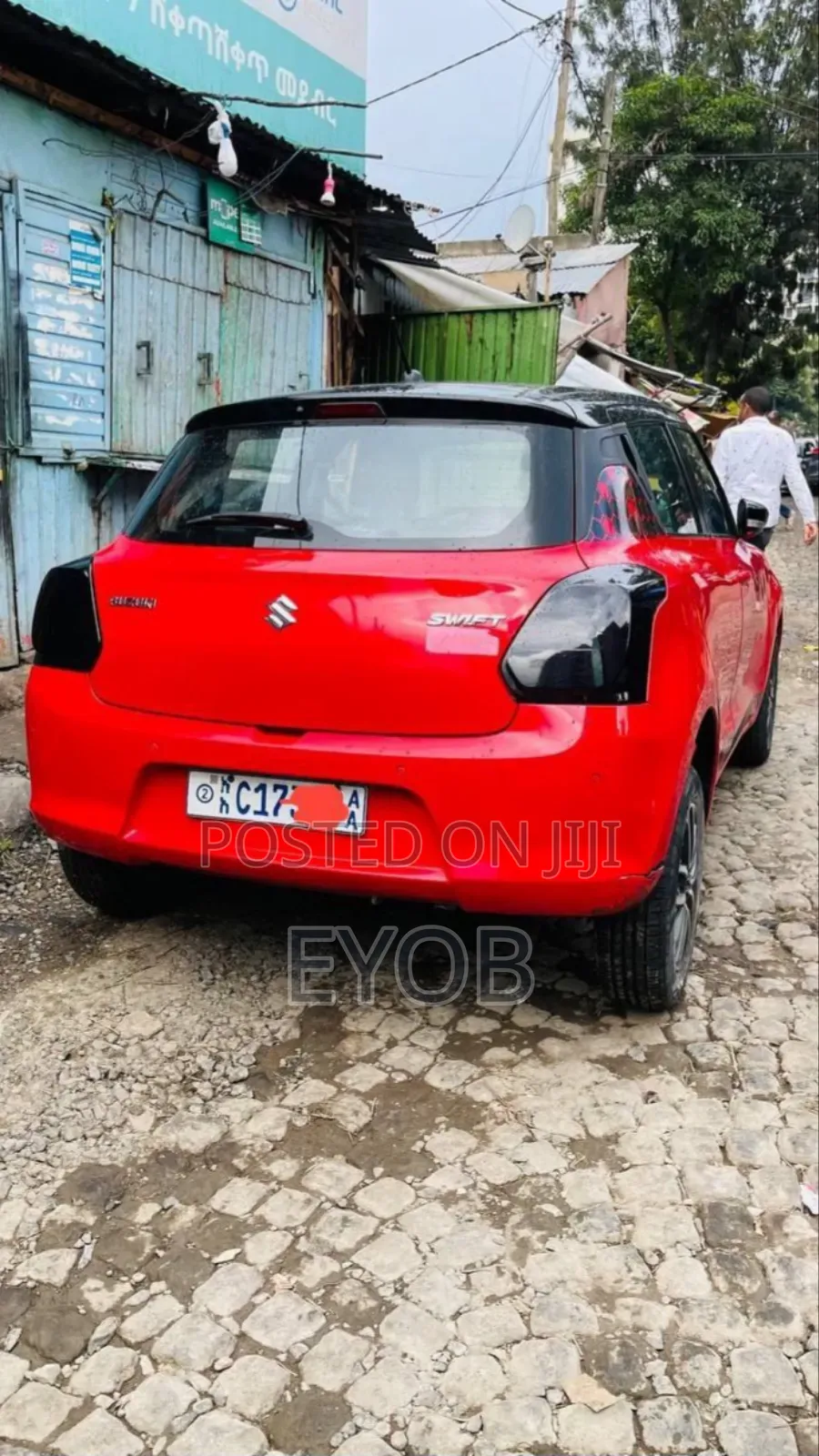 Suzuki Swift 2001 Red