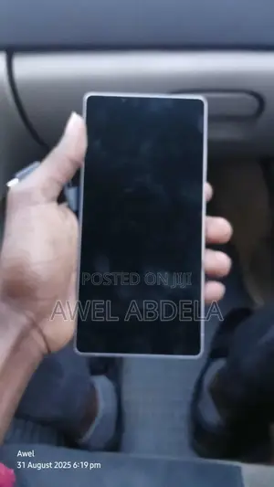 Photo - New Samsung Galaxy S25 Ultra 512 GB Blue