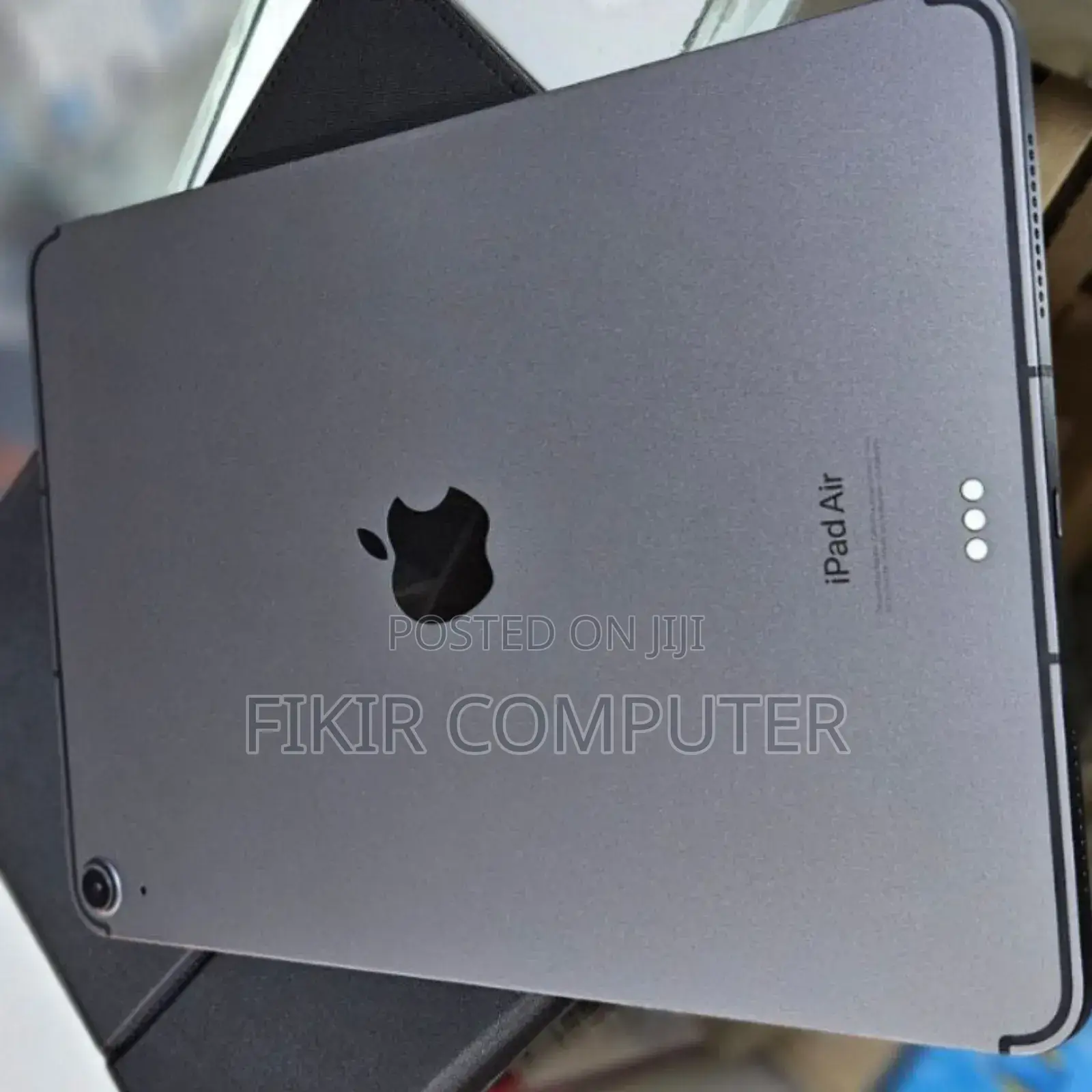 New Apple iPad Air 64 GB