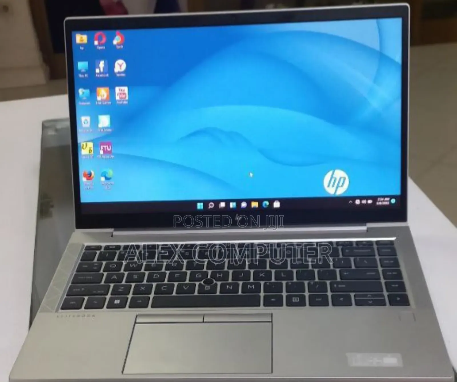 New Laptop HP EliteBook 845 G11 16GB AMD Ryzen 5 SSD 512GB