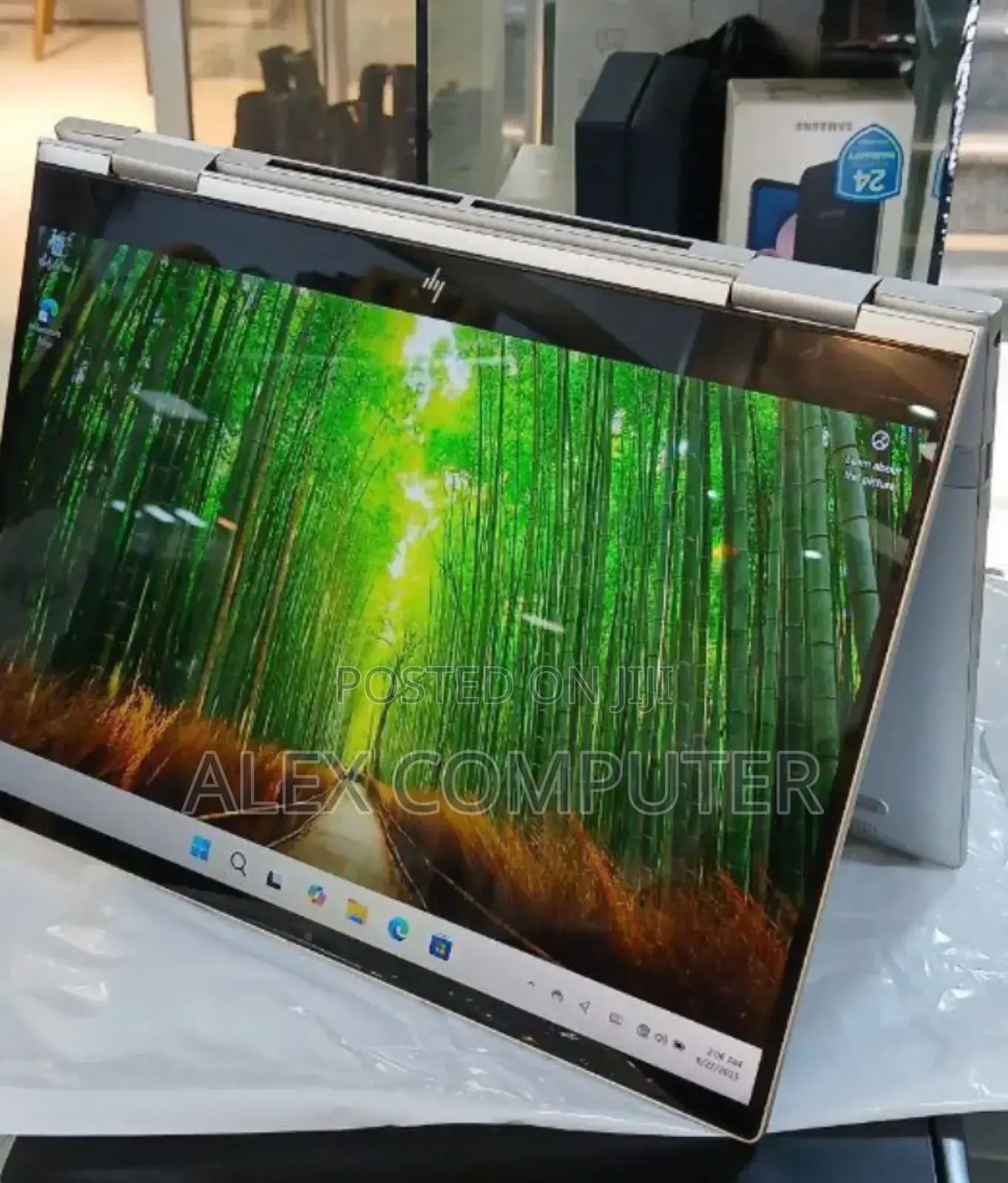 New Laptop HP Envy X360 8GB Intel Core I7 SSD 512GB