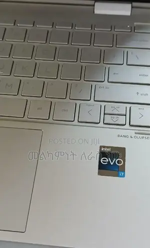 New Laptop HP Envy X360 8GB Intel Core I7 SSD 512GB