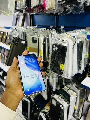 Apple iPhone 13 128 GB White