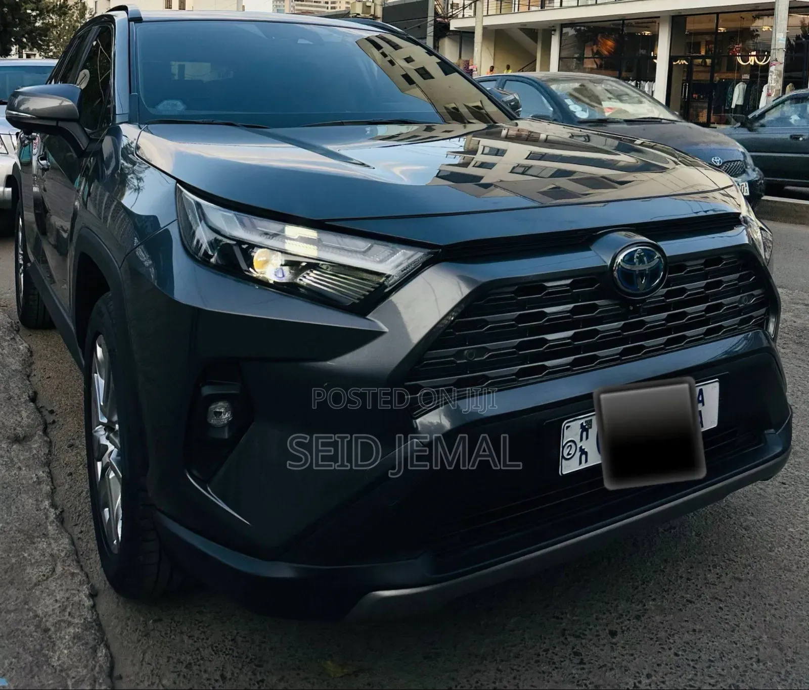 Toyota RAV4 2023 Gray