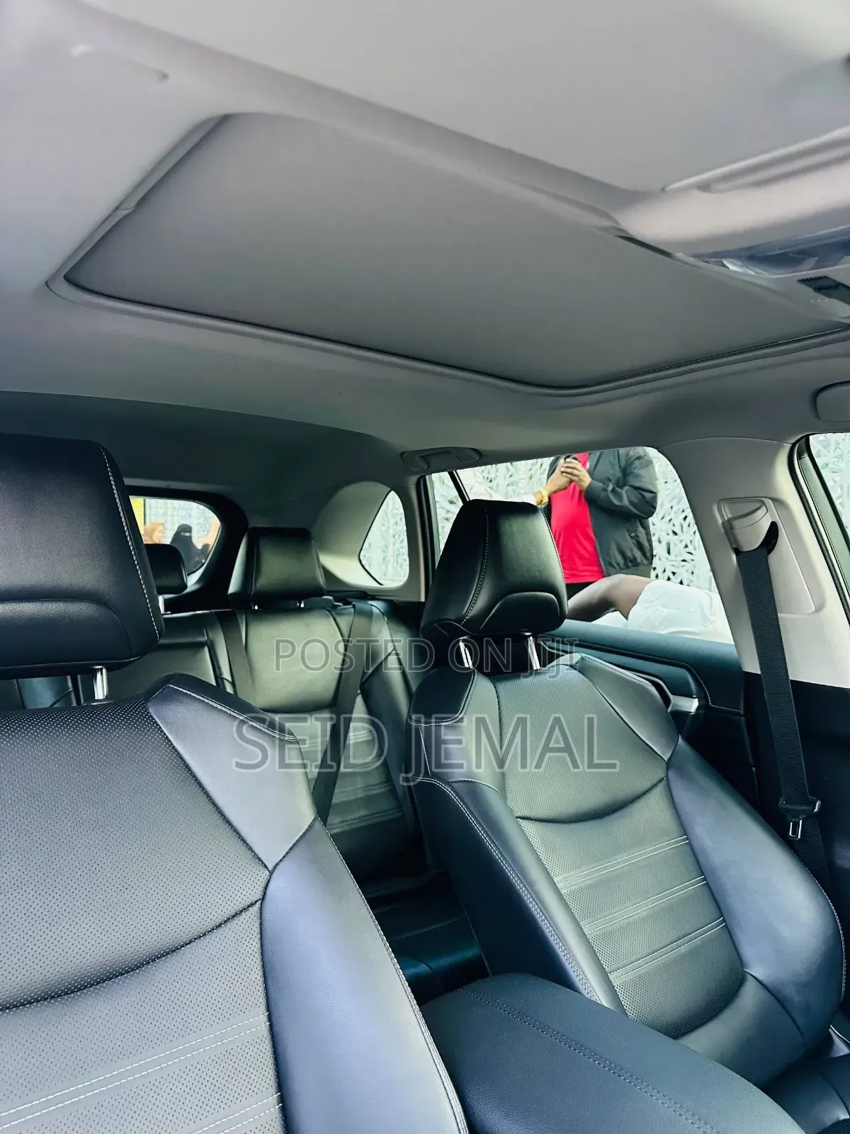 Toyota RAV4 2023 Gray