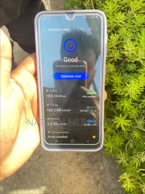 Photo - Samsung Galaxy A50 128 GB Black