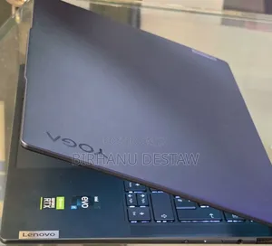 Photo - New Laptop Lenovo ThinkPad Yoga 16GB Intel Core I7 SSD 1T