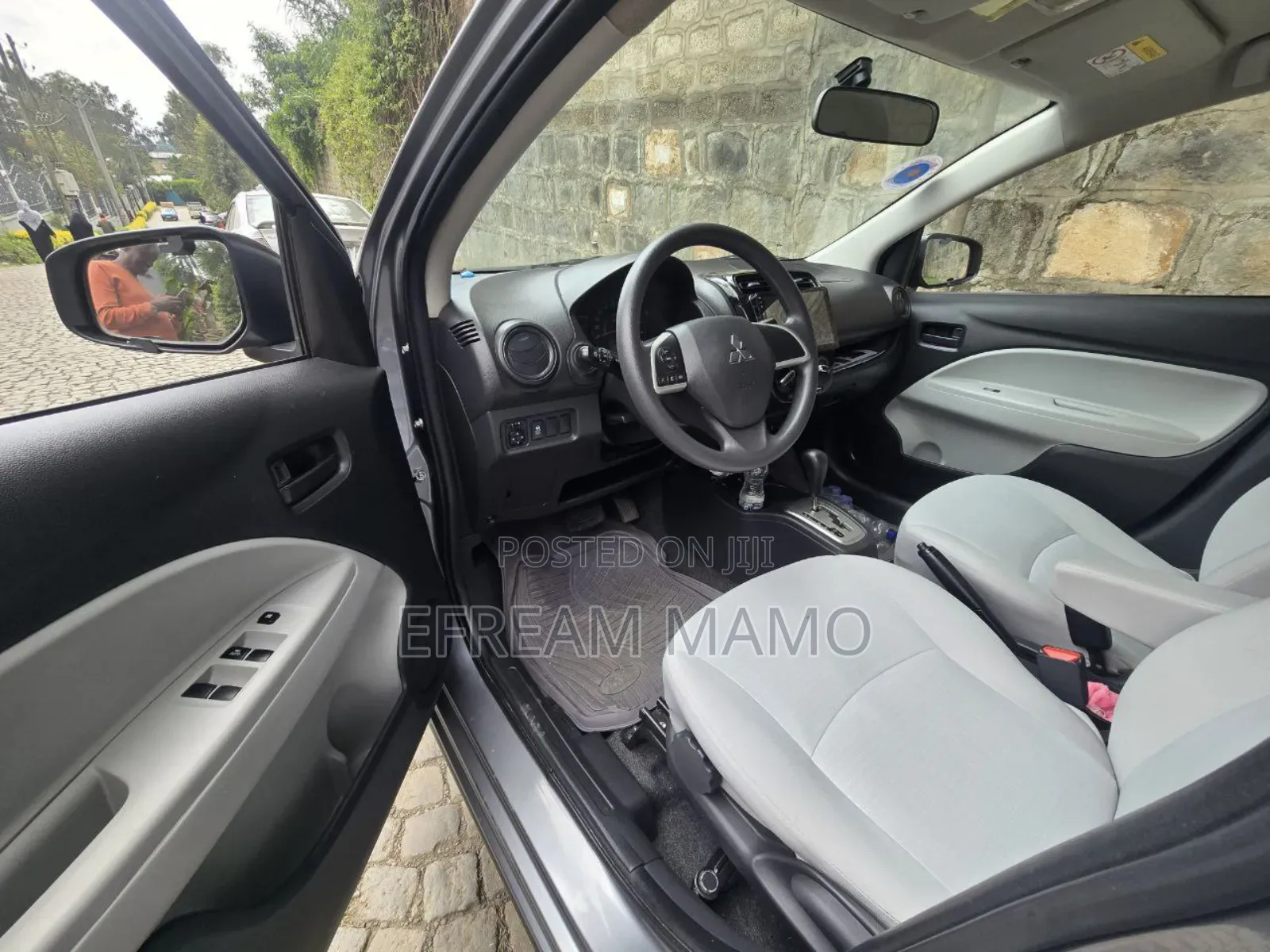 Mitsubishi Attrage 2022 Gray