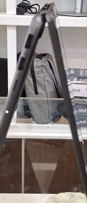 New Laptop Lenovo Yoga 7i 16GB Intel Core 7 SSD 1T