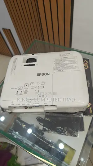 Epson Projector Eb-x31
