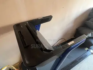 Photo - ይህንን የመሮጫ ማሽን Home Gym Running Treadmill Machines