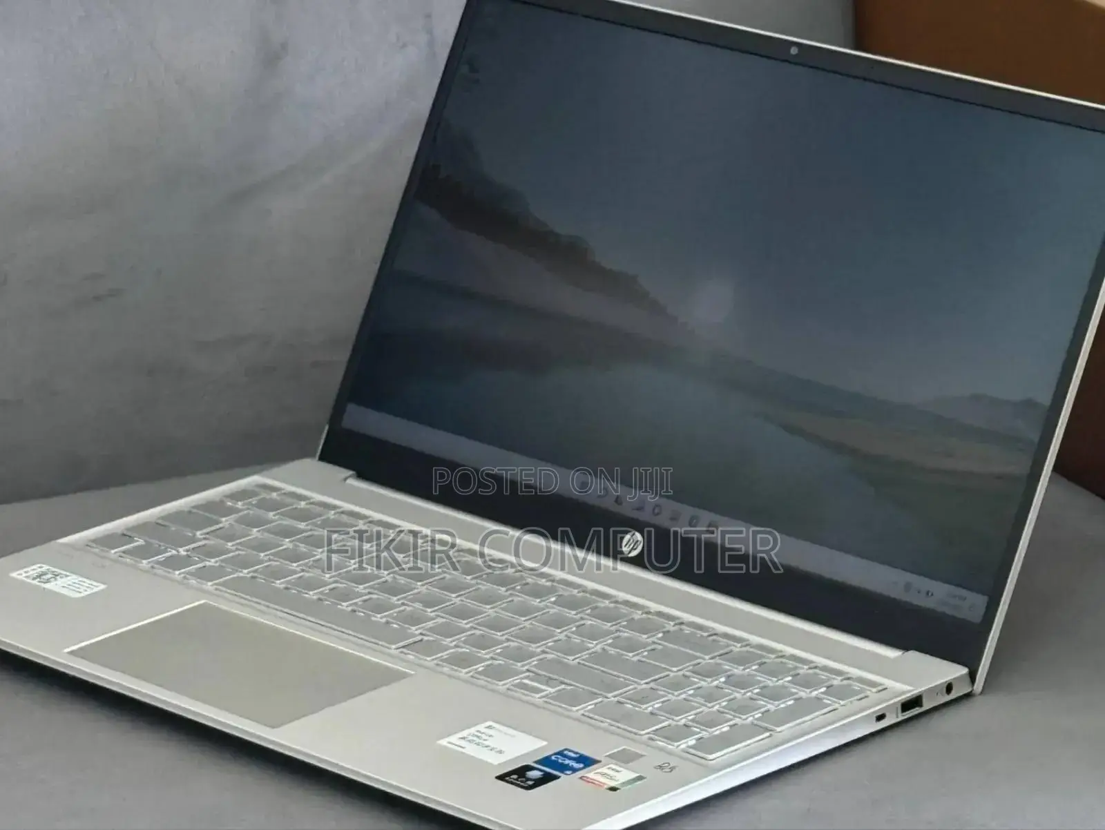 New Laptop HP Pavilion 15 16GB Intel Core I5 SSD 1T