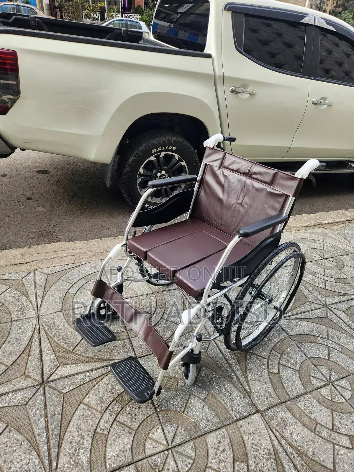 Wheelchair奢靡commode Wheelchair缶不wheelchair煞車wheelchair堥我wheelchair