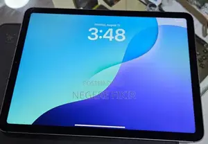 Photo - New Apple iPad Air 64 GB