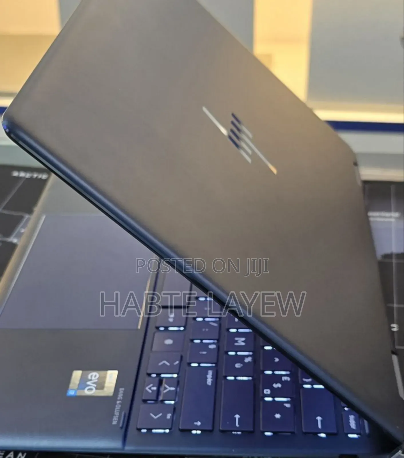 New Laptop HP Spectre 16GB Intel Core I7 SSD 1T