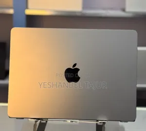 New Laptop Apple MacBook Air 2022 M2 8GB Apple M2 SSD 256GB